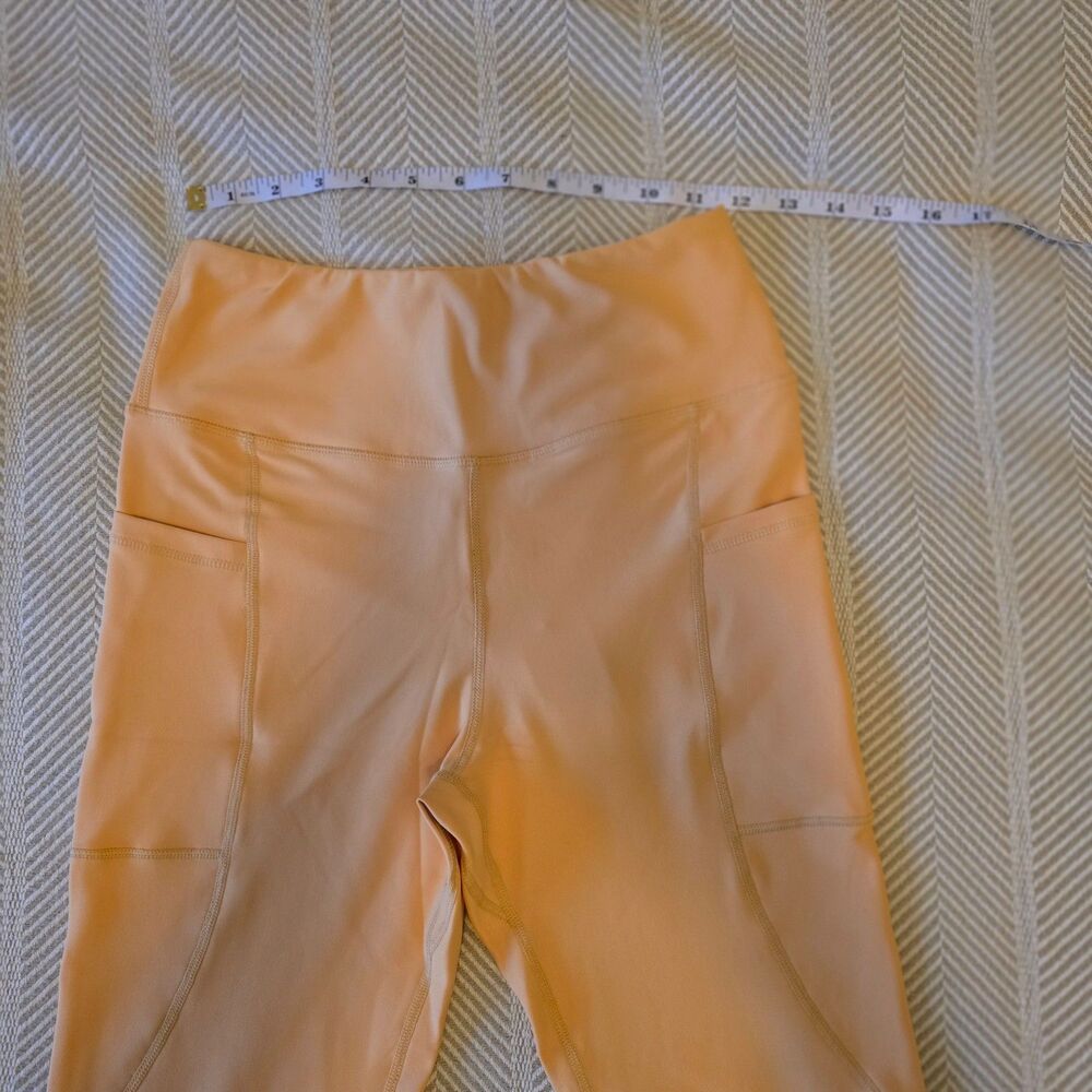 Zippy High Waisted Capri Leggings Women Small Yellow Yoga Pant Pockets Workout - Picture 7 of 10